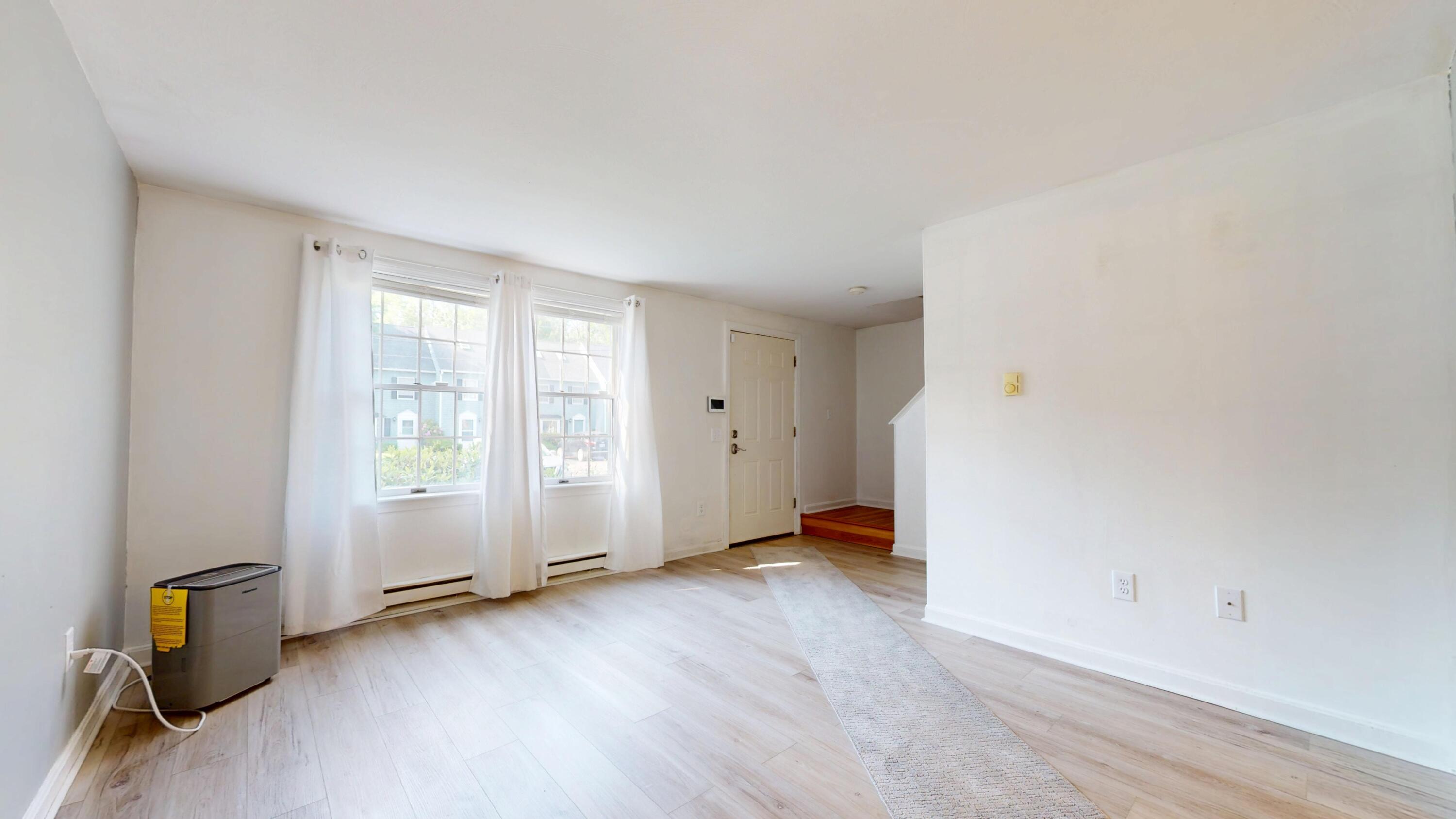 68 Baldwin Drive, Unit 68 Bangor, ME 04401 - Photo 3 of 22 68-Baldwin-dr-06132025_064944