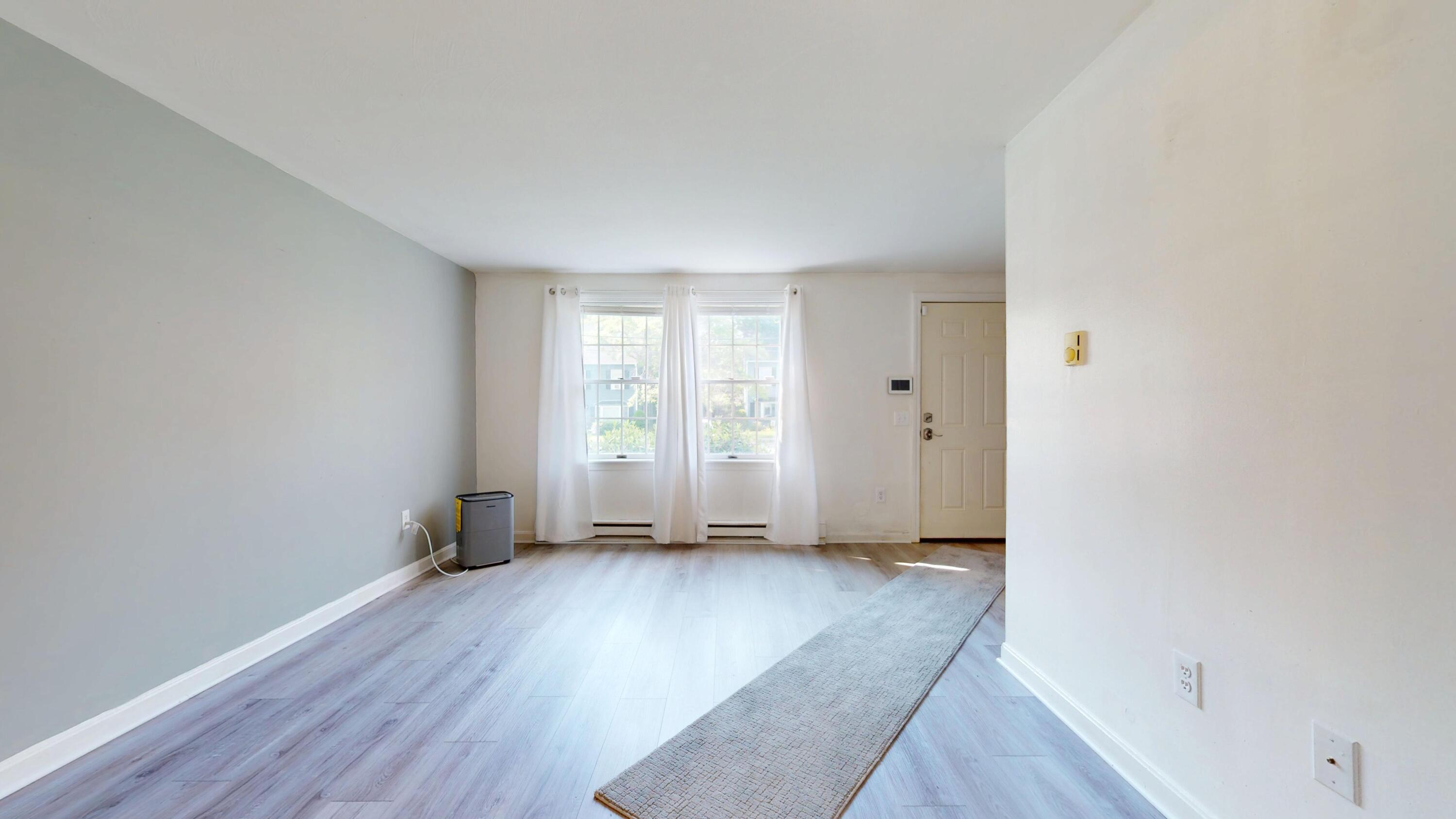 68 Baldwin Drive, Unit 68 Bangor, ME 04401 - Photo 4 of 22 68-Baldwin-dr-06132025_064932