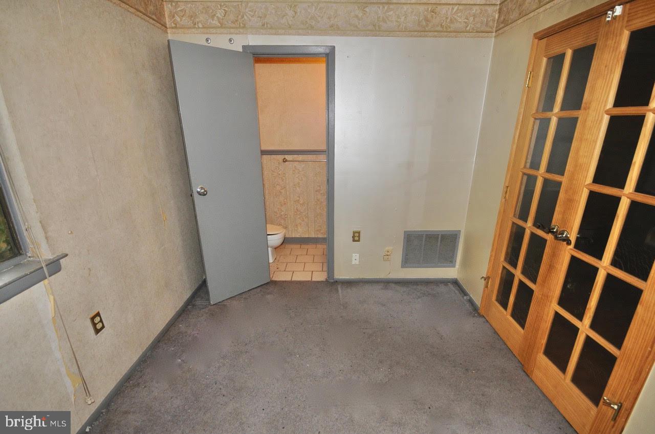 309 Timber Creek Road Lindenwold, NJ 08021 - Photo 18 of 43