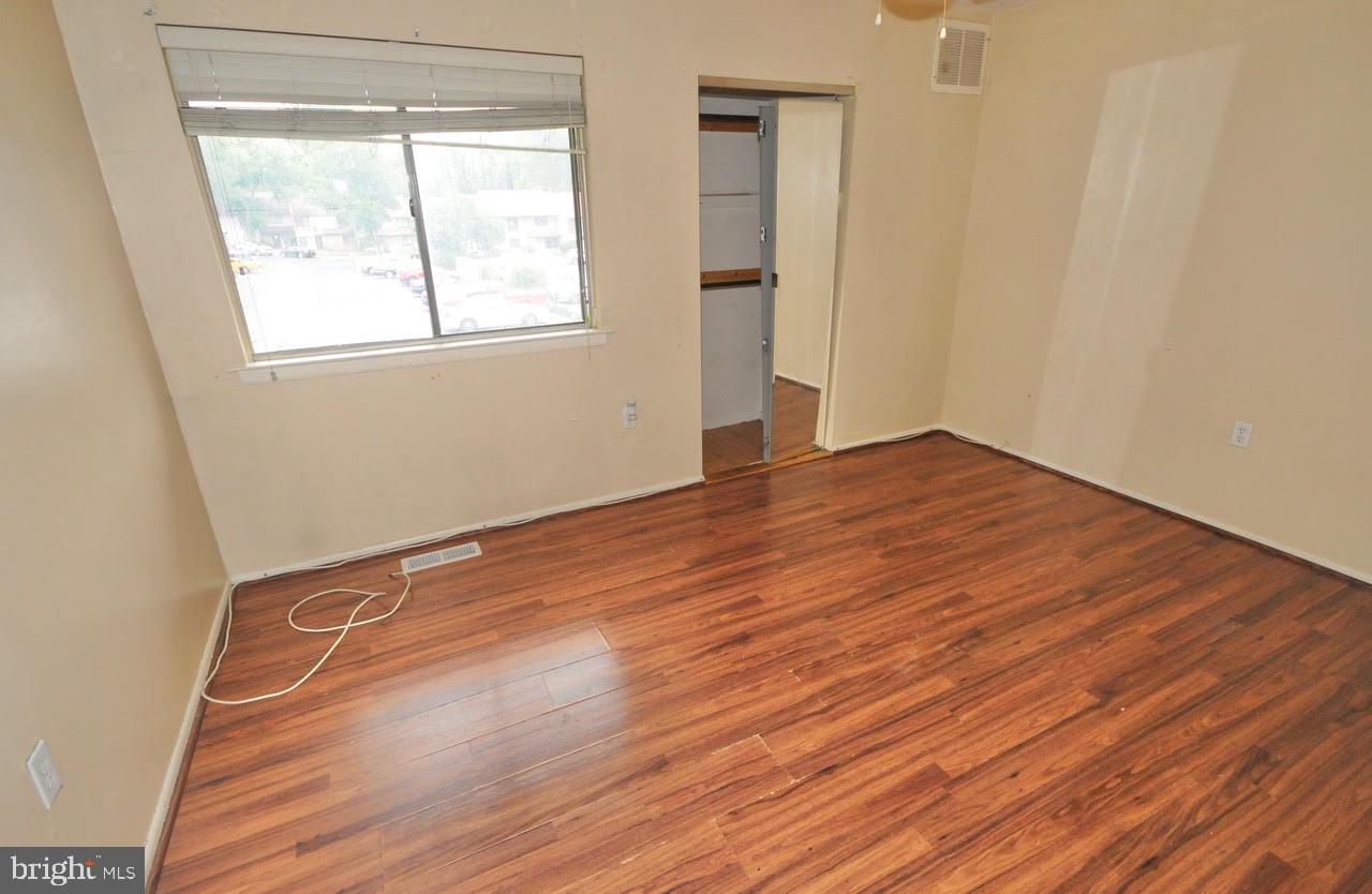 309 Timber Creek Road Lindenwold, NJ 08021 - Photo 27 of 43