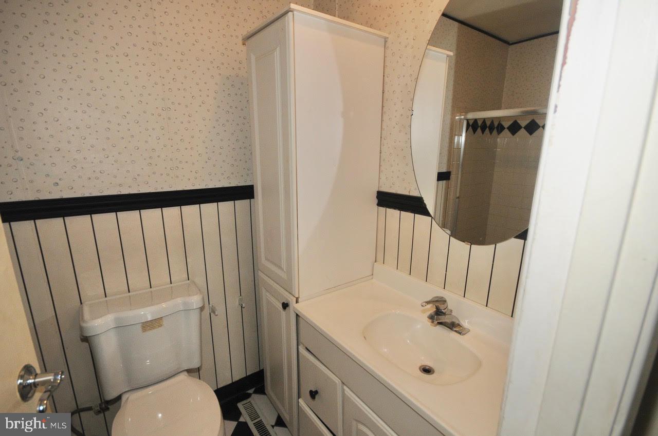 309 Timber Creek Road Lindenwold, NJ 08021 - Photo 34 of 43