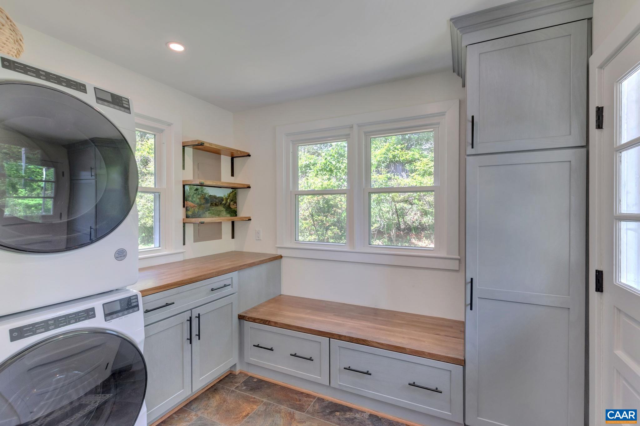 4362 Ivy Road Charlottesville, VA 22903 - Photo 18 of 73