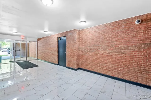 $1,475 | 7319 North Rogers Avenue, Unit 104, Chicago, IL 60626