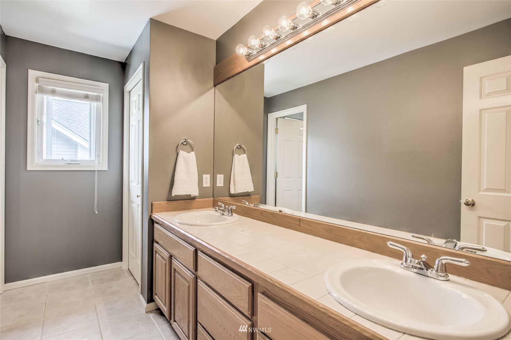 20110 27th Avenue Southeast Bothell, WA 98012 - Photo 28 of 35 Gallery Image 28