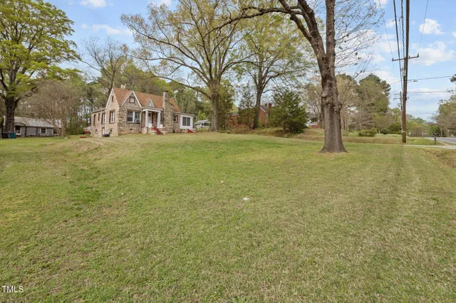 $300,000 | 1823 East Geer Street, Durham, NC 27704