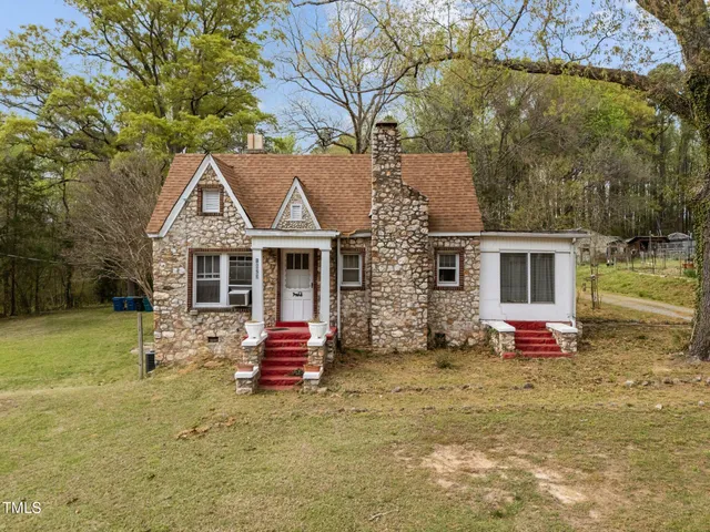 $300,000 | 1823 East Geer Street, Durham, NC 27704
