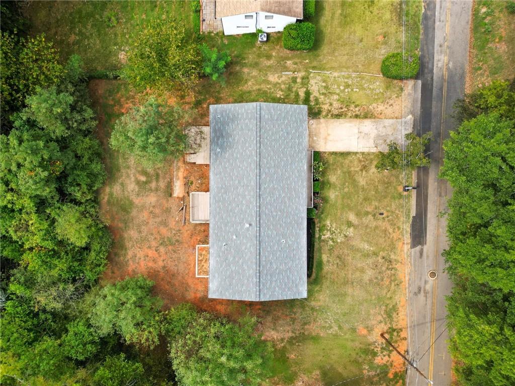 9 Chestnut Street Cartersville, GA 30120 - Photo 39 of 45 a view of a wooden door
