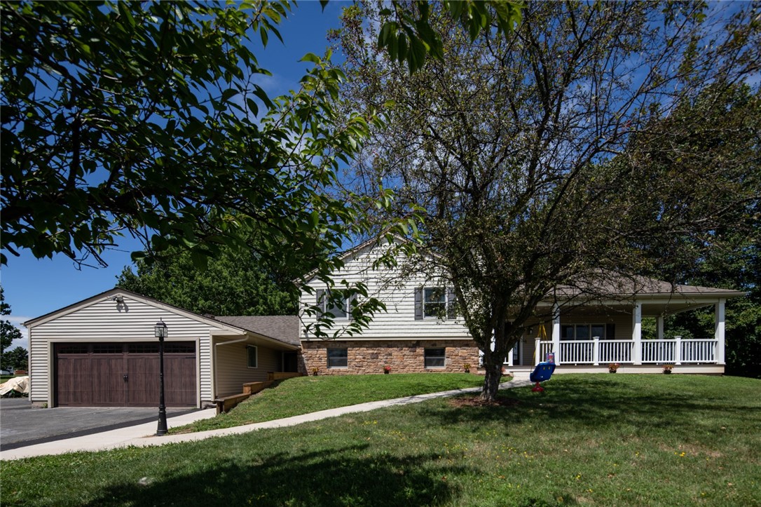 1530 Brace Road, Victor, NY 14564 Compass