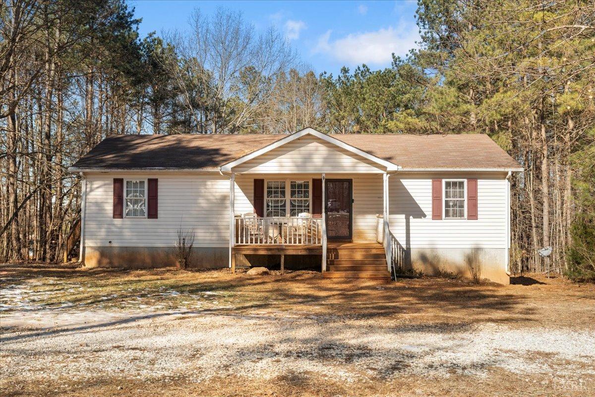 3137 Horseshoe Road Appomattox, VA 24522 - Photo 1 of 34 Gallery Image 1