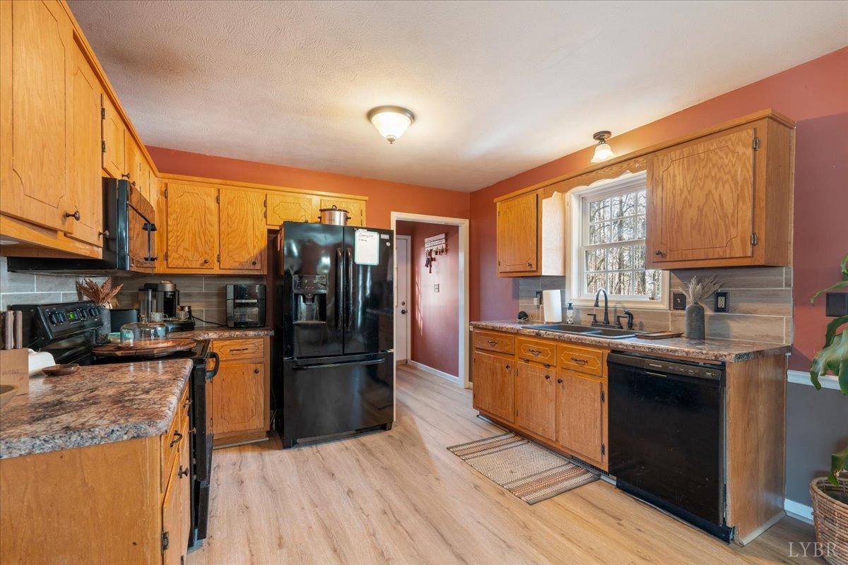 3137 Horseshoe Road Appomattox, VA 24522 - Photo 10 of 34 Gallery Image 10