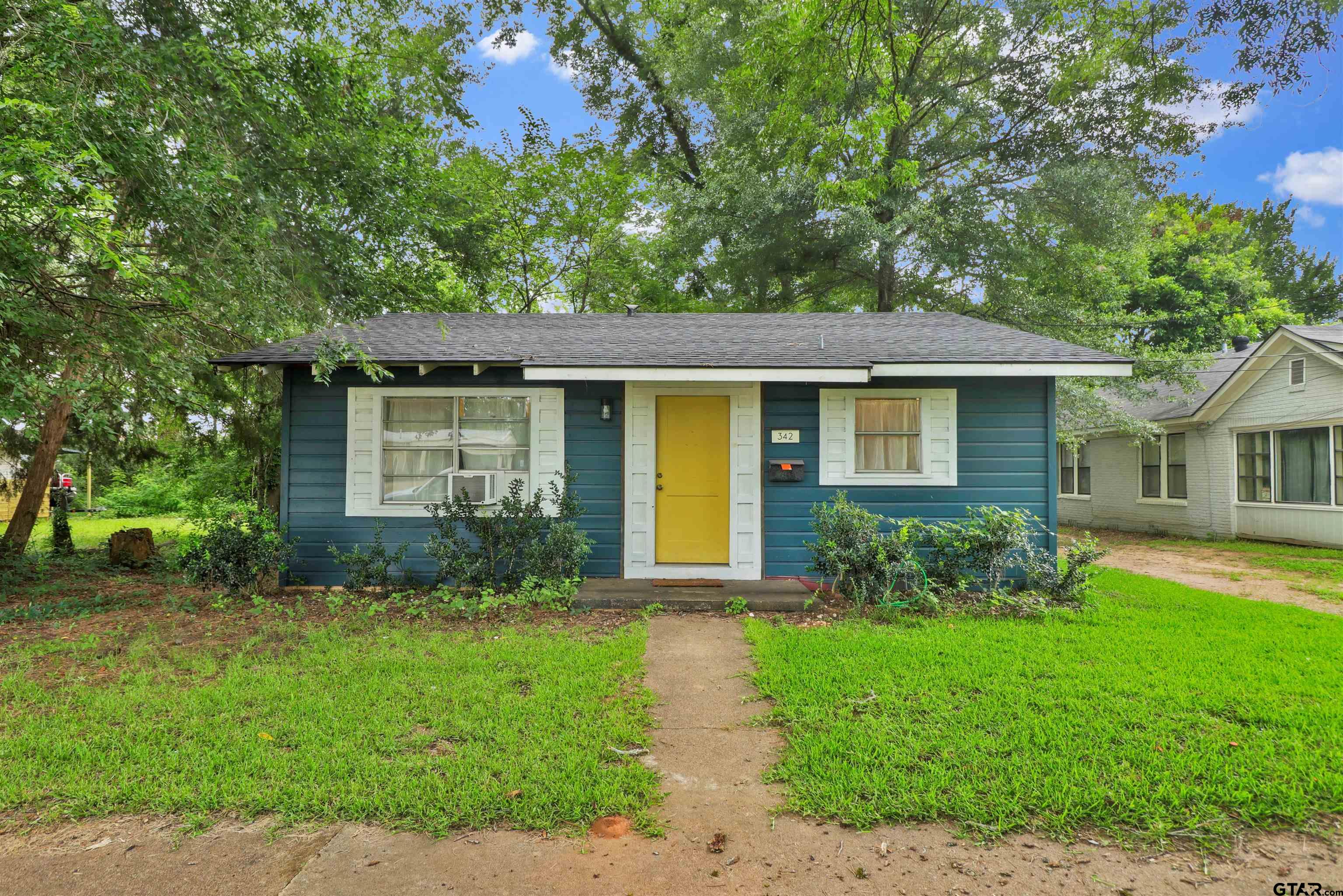 342 South Main Street Rusk, TX 75785 - Photo 1 of 16
