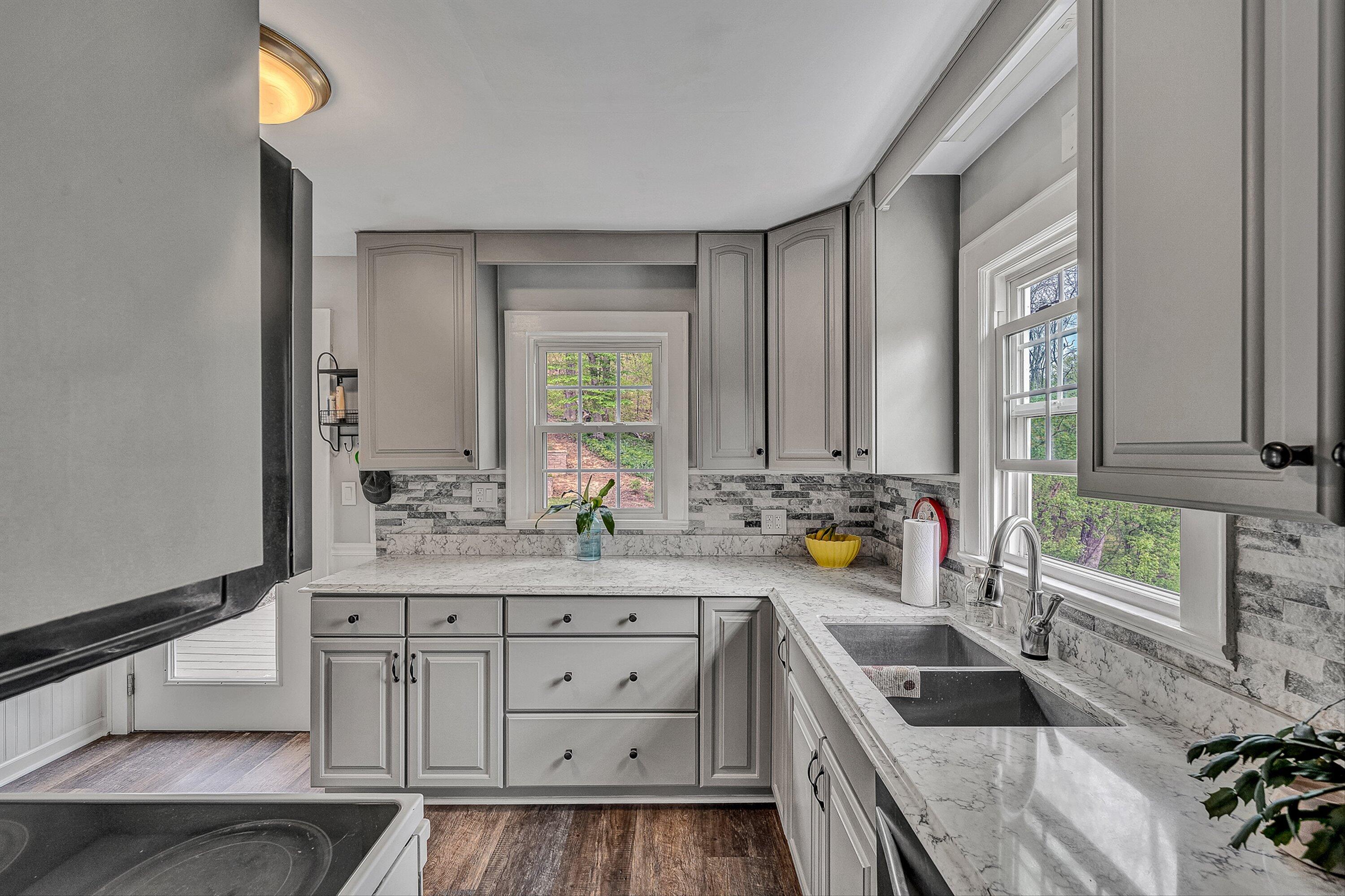 6923 Old Mill Road Roanoke, VA 24018 - Photo 13 of 35 12-VM-01668