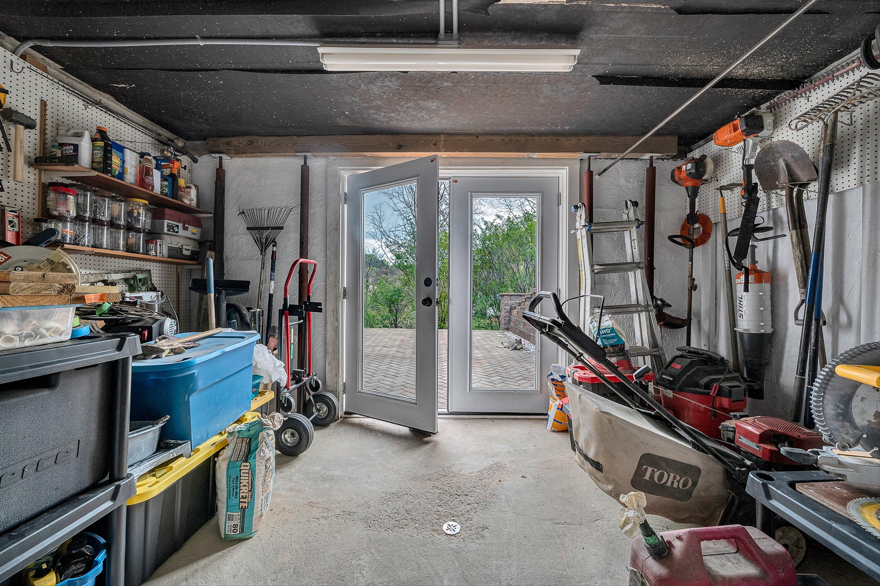 6923 Old Mill Road Roanoke, VA 24018 - Photo 28 of 35 40-VM-01746