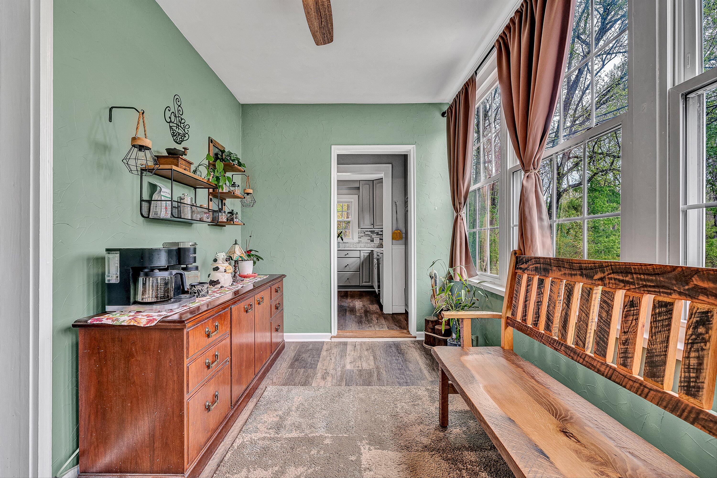 6923 Old Mill Road Roanoke, VA 24018 - Photo 10 of 35 11-VM-01665