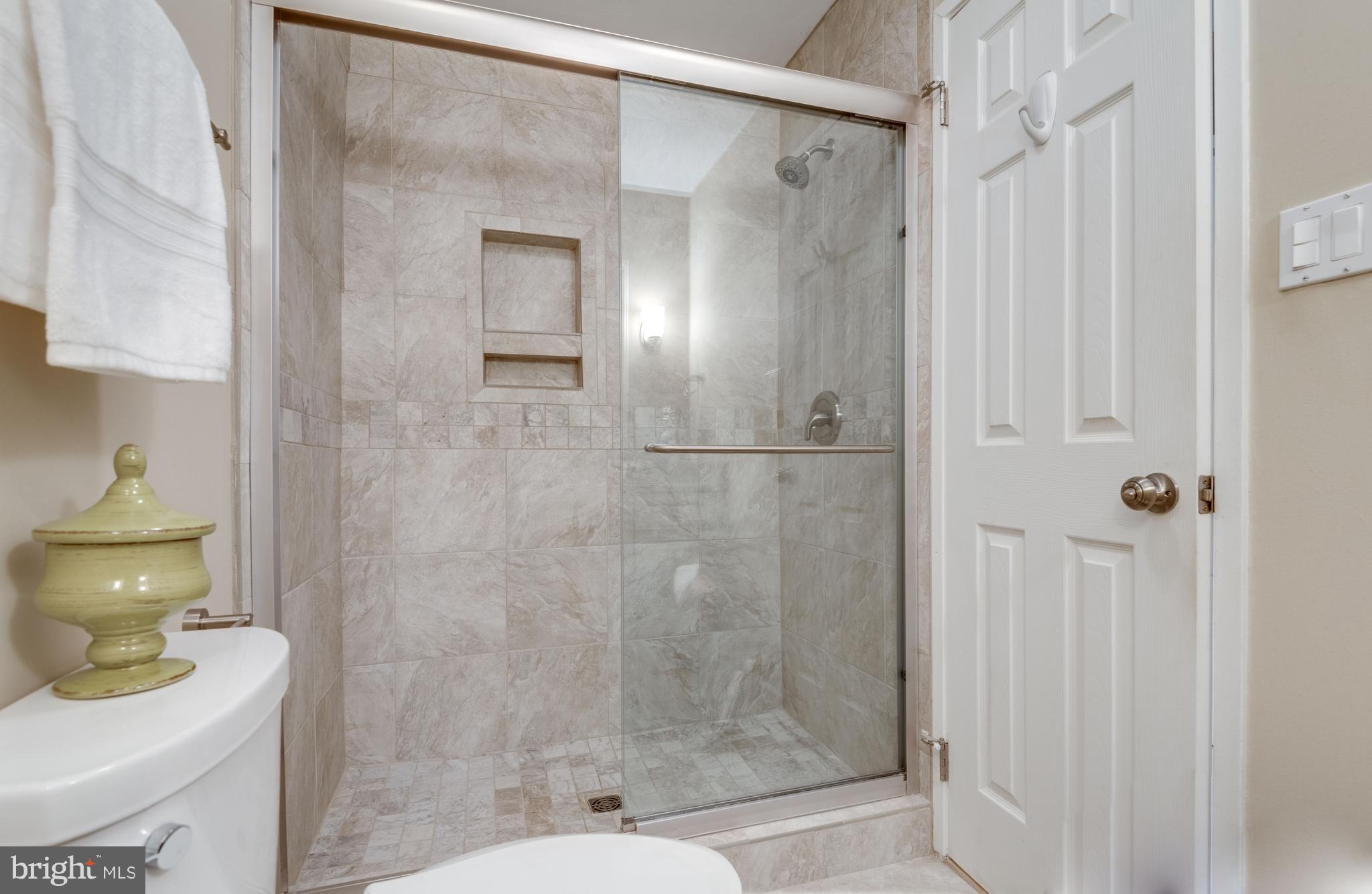 1754 Wainwright Drive Reston, VA 20190 - Photo 13 of 23 Master Bathroom