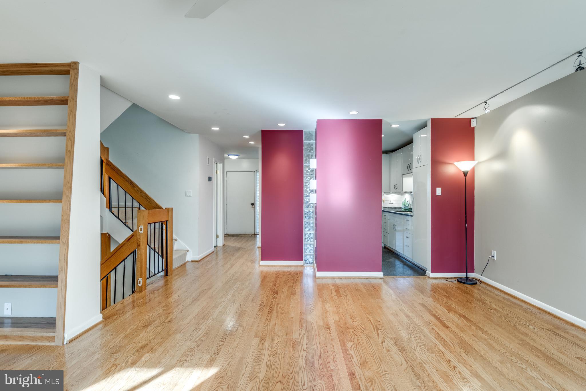 1754 Wainwright Drive Reston, VA 20190 - Photo 8 of 23 Dining Room