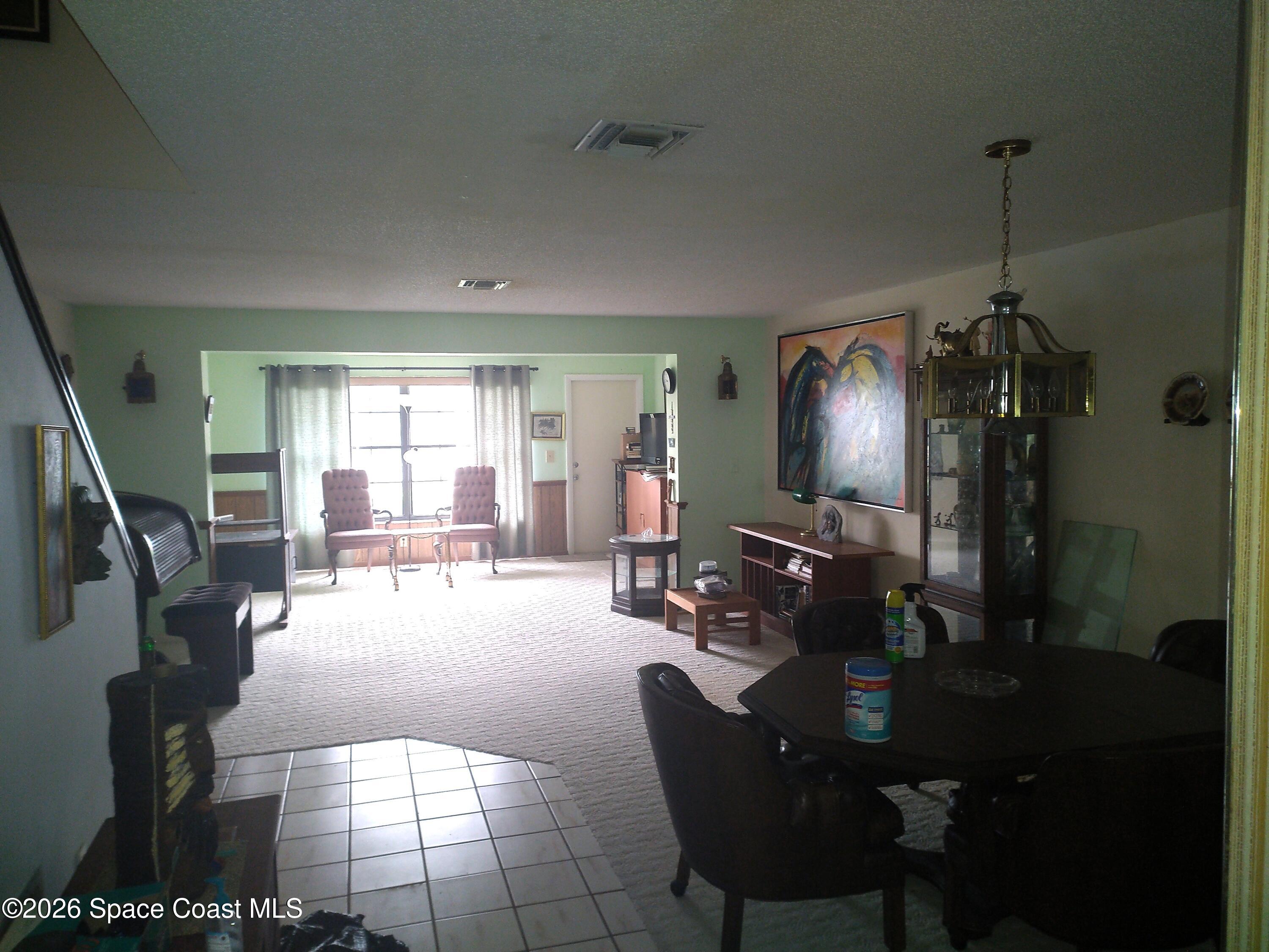 229 Kings Way Satellite Beach, FL 32937 - Photo 2 of 13 a living room with furniture