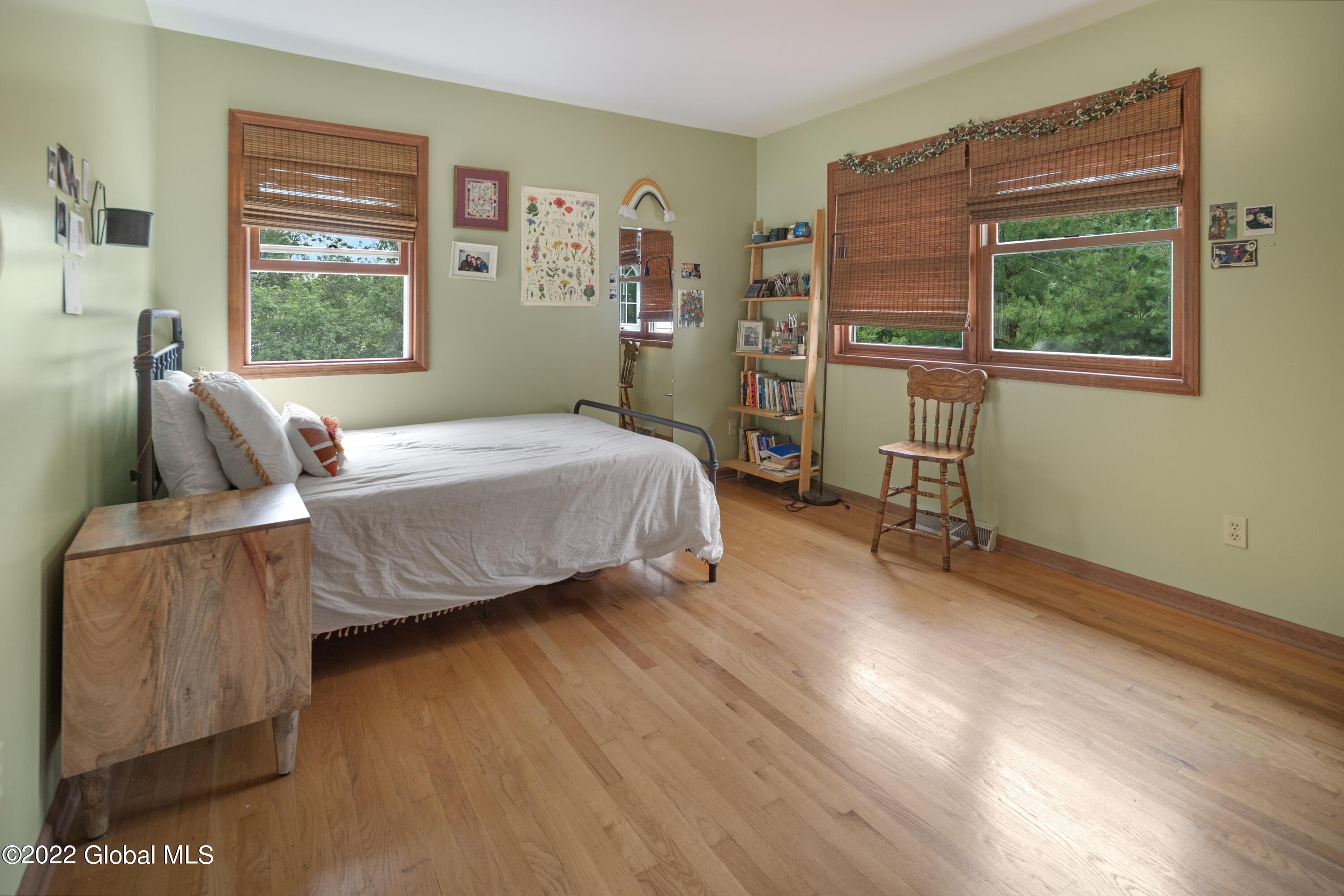 2580 Aqueduct Road Schenectady, NY 12309 - Photo 7 of 21 012-2580-aqueduct-road-niskayuna-ny-usa-