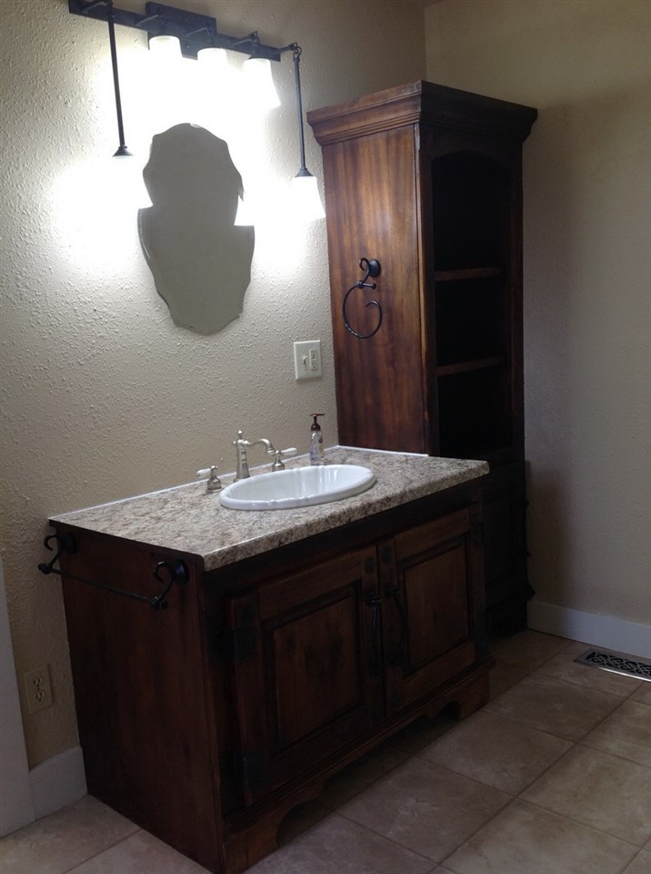 3229 B B 1/2 Road Grand Junction, CO 81503 - Photo 14 of 32 Gallery Image 14