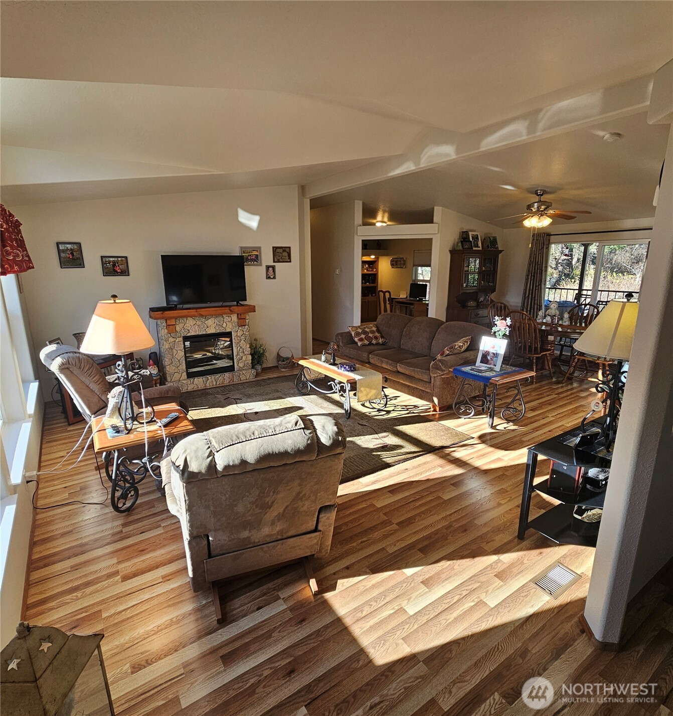 7003 Ortelius Drive Ilwaco, WA 98624 - Photo 17 of 31