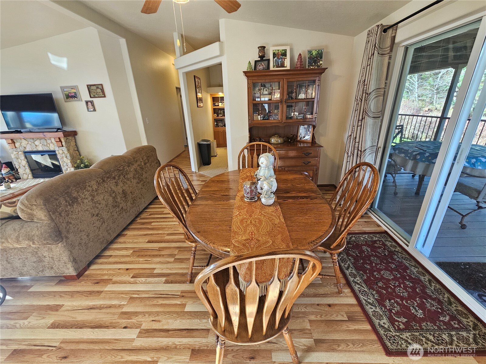 7003 Ortelius Drive Ilwaco, WA 98624 - Photo 19 of 31