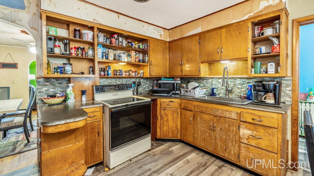612 Maurice Street Ishpeming, MI 49849 - Photo 13 of 29
