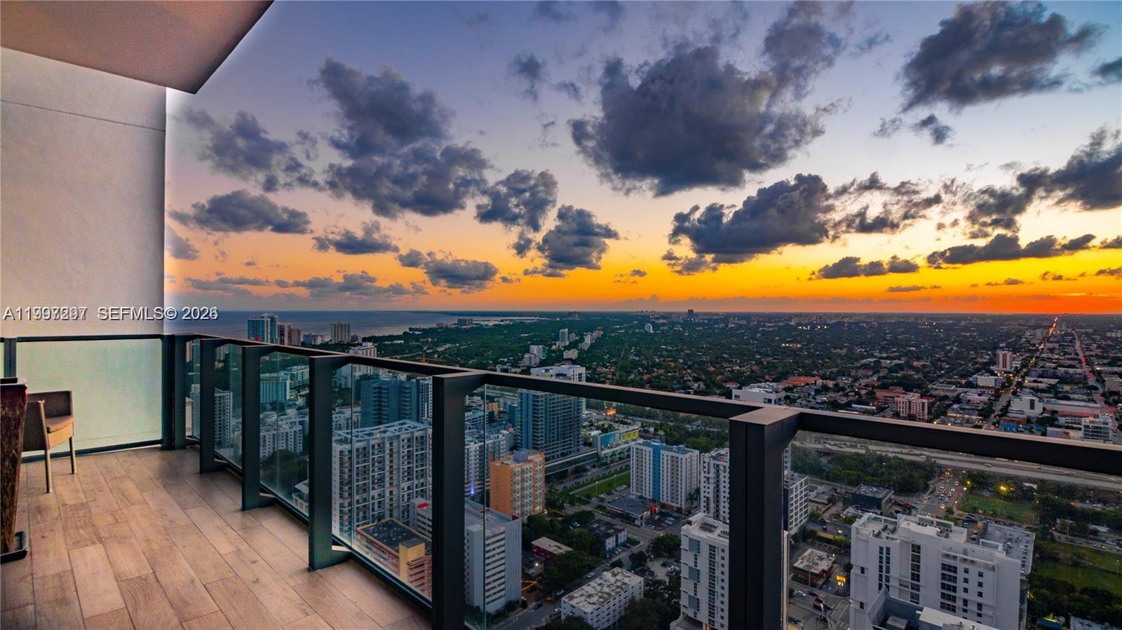 88 Southwest 7th Street, Unit 4106 Miami, FL 33130 - Photo 2 of 21 a view of a balcony