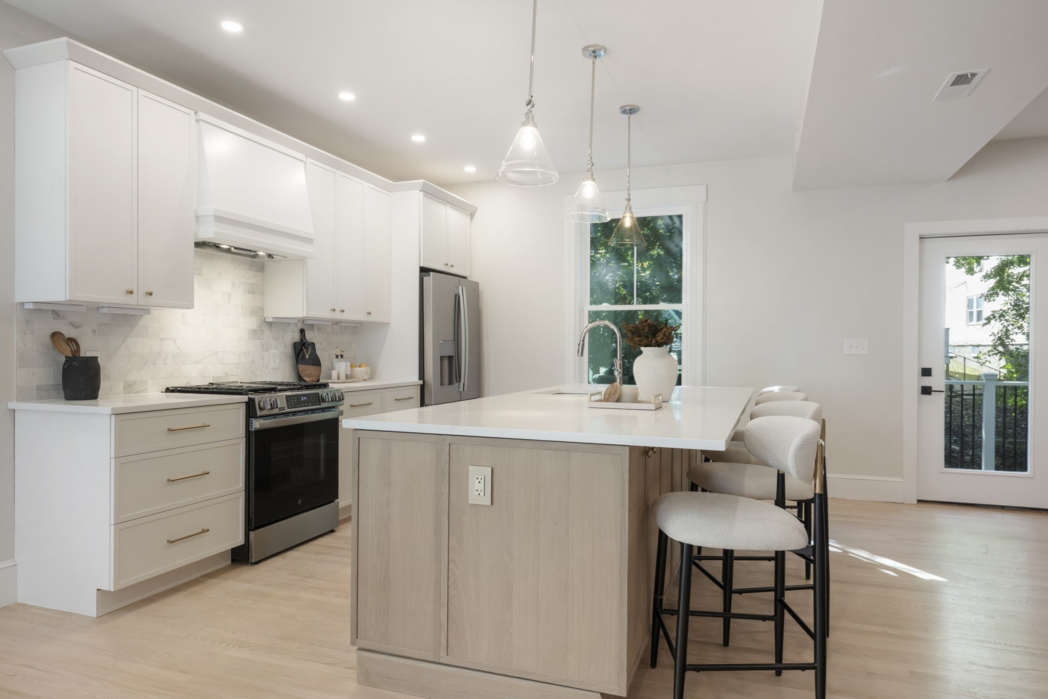5 Ware Street, Unit 2 Boston, MA 02125 - Photo 7 of 39 Gallery Image 7