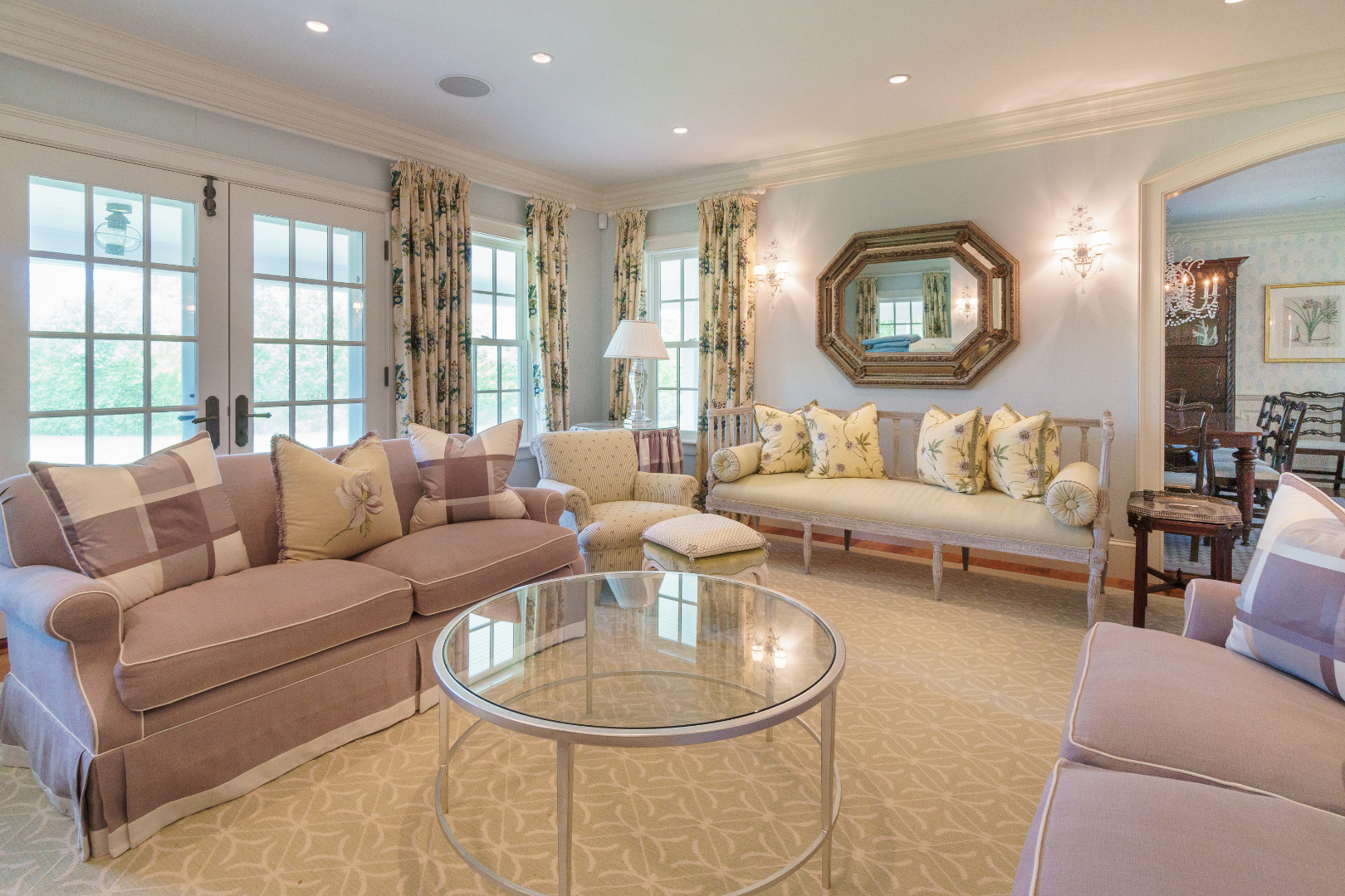 113 Cliff Road Nantucket, MA 02554 - Photo 4 of 26 Gallery Image 4