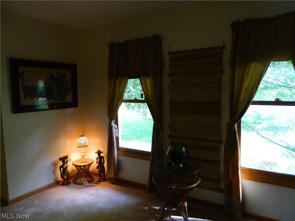 4693 Young Road Stow, OH 44224 - Photo 8 of 23