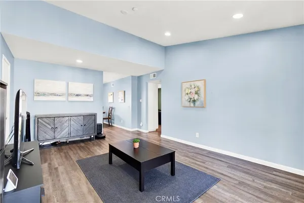 $499,000 | 23278 Orange, Unit 8, Lake Forest, CA 92630