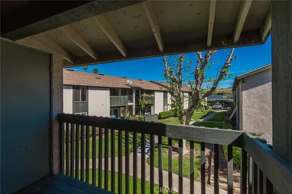 $499,000 | 23278 Orange, Unit 8, Lake Forest, CA 92630