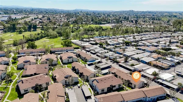 $499,000 | 23278 Orange, Unit 8, Lake Forest, CA 92630