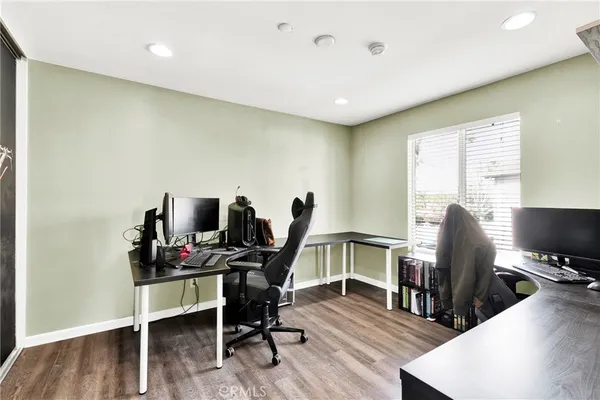 $499,000 | 23278 Orange, Unit 8, Lake Forest, CA 92630