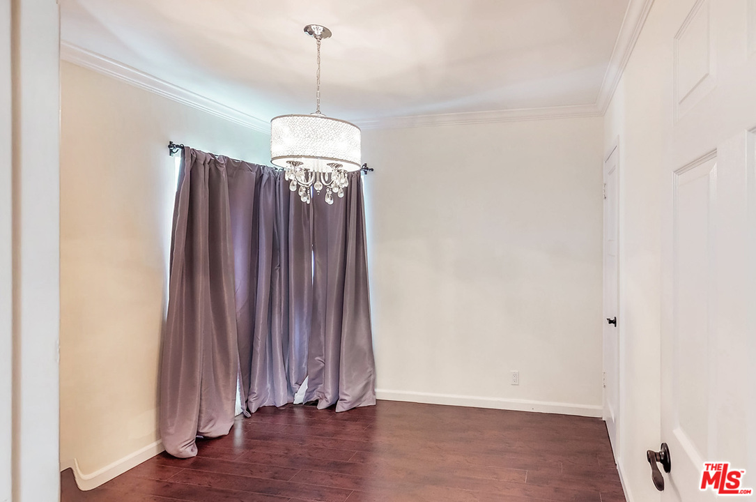 4357 Pennsylvania Avenue Glendale, CA 91214 - Photo 10 of 18