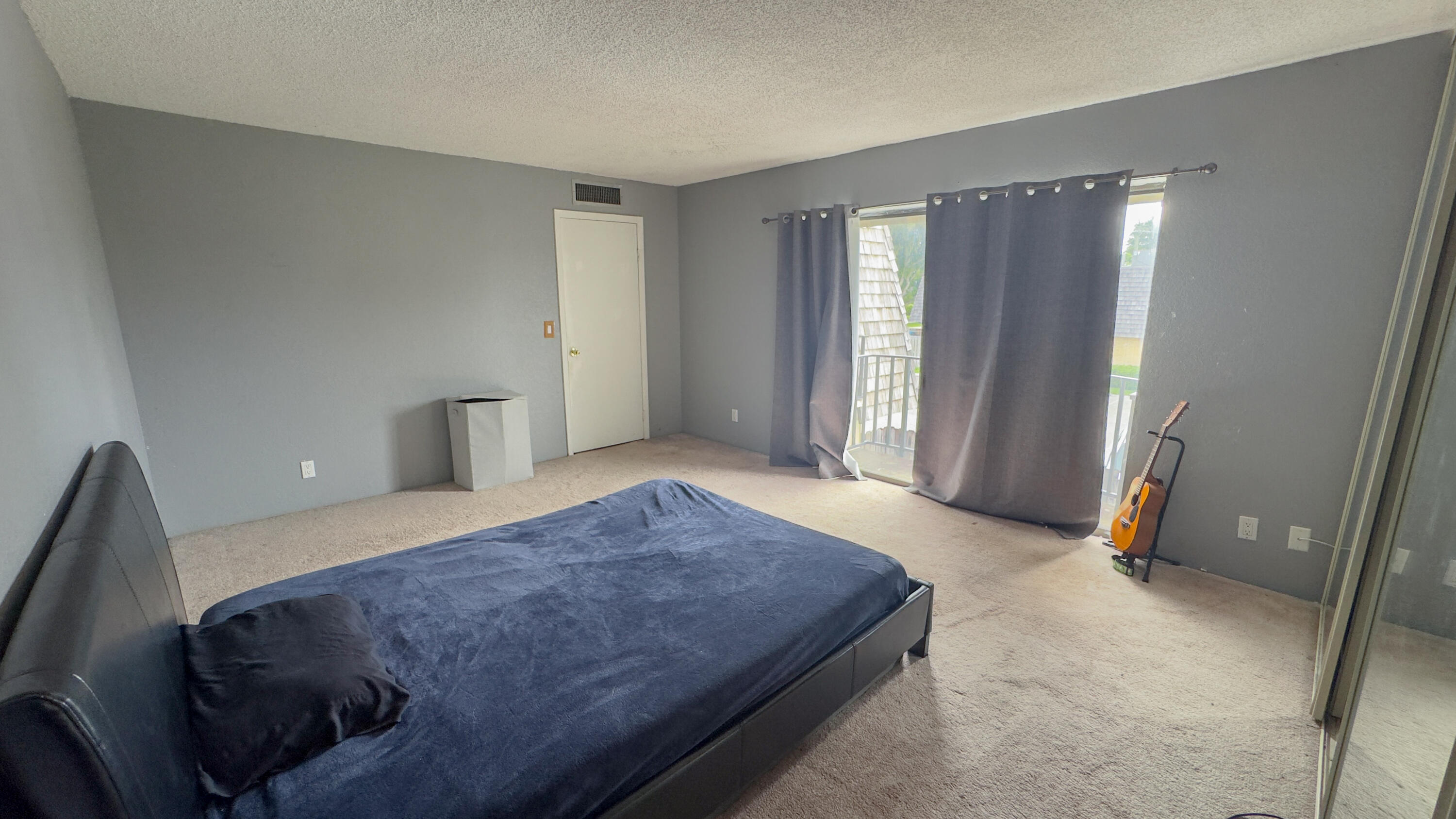 407 Arabian Road Palm Springs, FL 33461 - Photo 10 of 19 IMG_1307-2