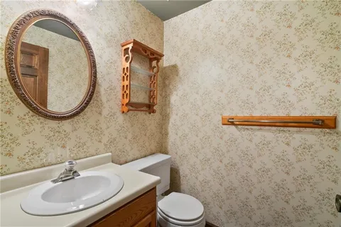 $339,900 | 1004 River Oaks Drive, Pittsburgh, PA 15215