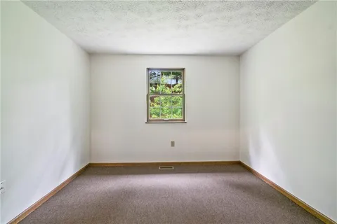 $339,900 | 1004 River Oaks Drive, Pittsburgh, PA 15215