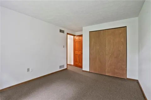 $339,900 | 1004 River Oaks Drive, Pittsburgh, PA 15215