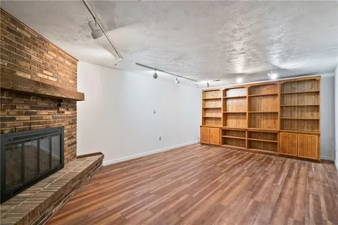 $339,900 | 1004 River Oaks Drive, Pittsburgh, PA 15215