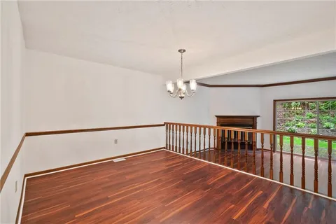 $339,900 | 1004 River Oaks Drive, Pittsburgh, PA 15215