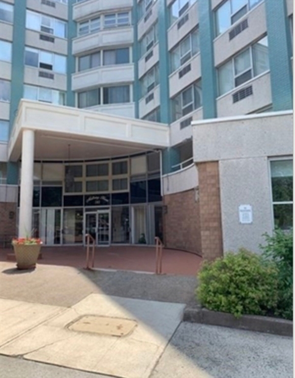 101 Mulberry Street, Unit 113 Springfield, MA 01105 - Photo 1 of 1