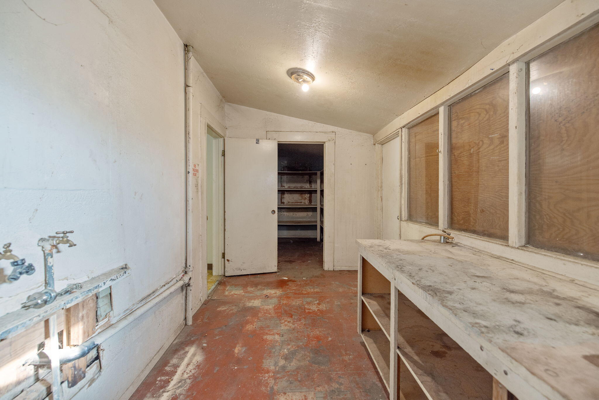 241 South F Street Exeter, CA 93221 - Photo 21 of 34 21-web-or-mls-713A7272