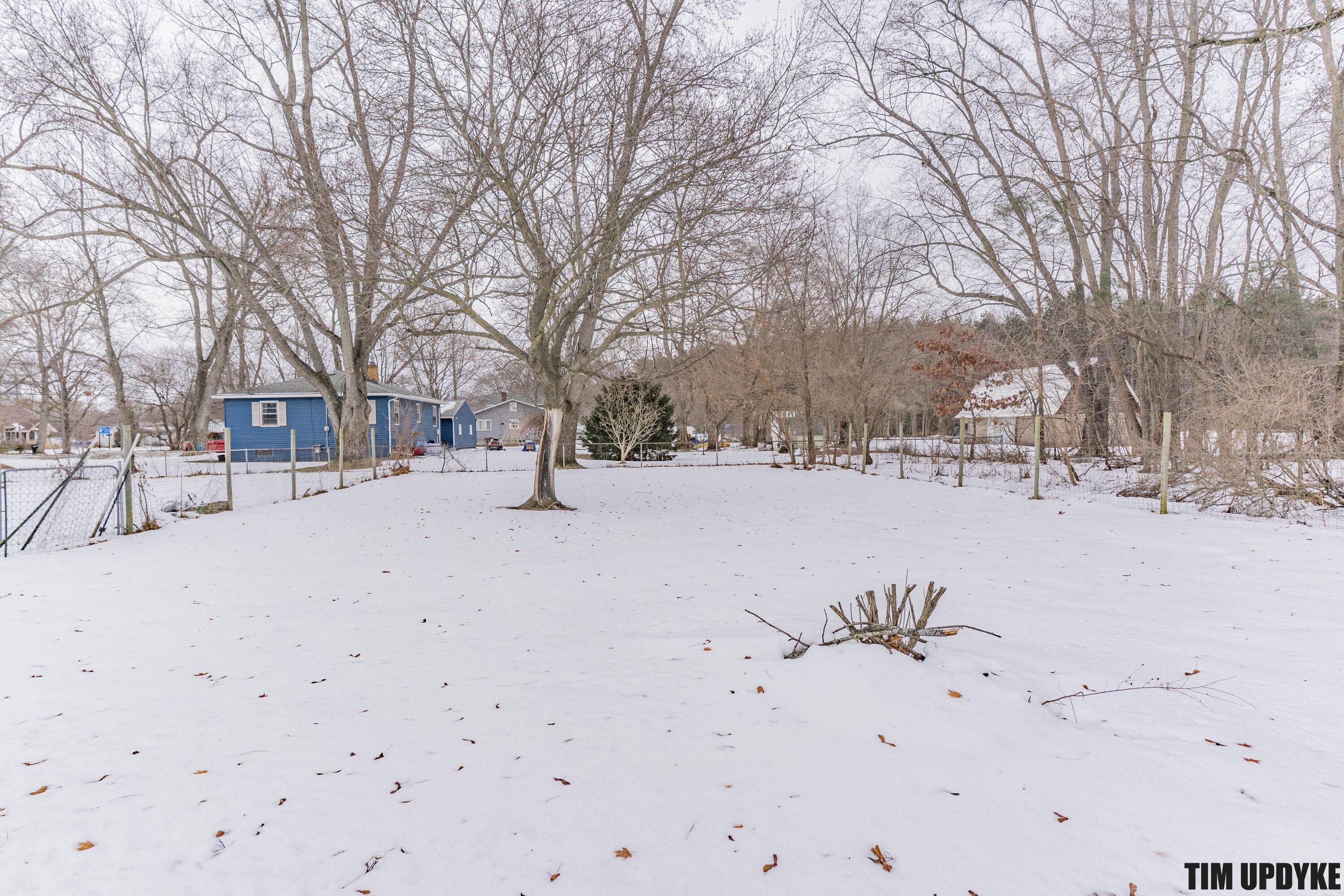 4015 Heights Ravenna Road Fruitport, MI 49415 - Photo 27 of 30 DSC05633