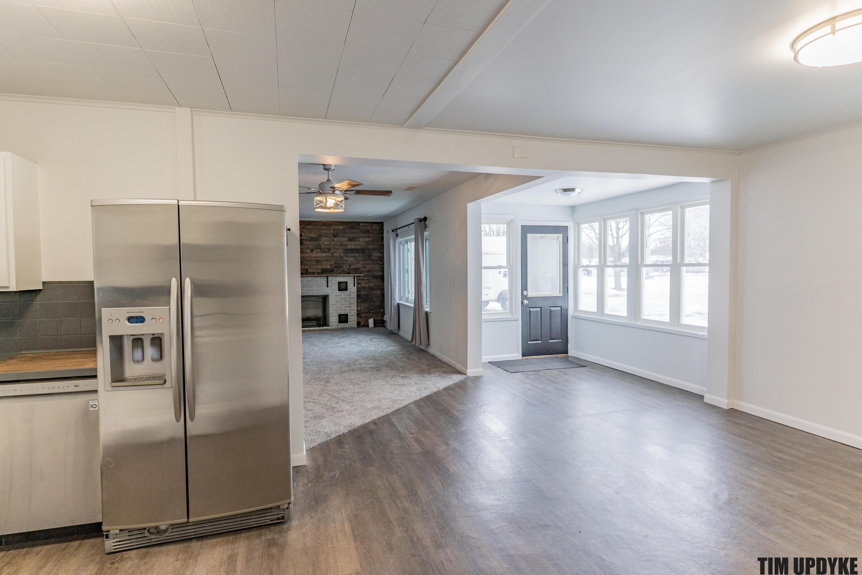 4015 Heights Ravenna Road Fruitport, MI 49415 - Photo 8 of 30 DSC05605