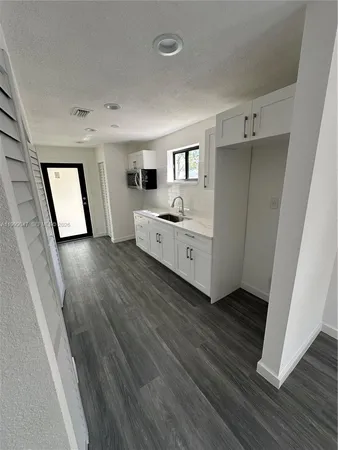 $2,800 | 3689 William Avenue, Unit 3689, Miami, FL 33133