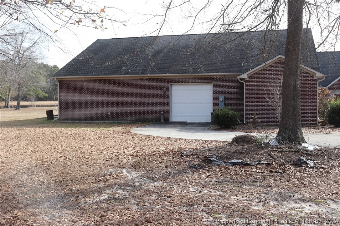 2938 Deep Branch Road Lumberton, NC 28360 - Photo 8 of 48 Gallery Image 8