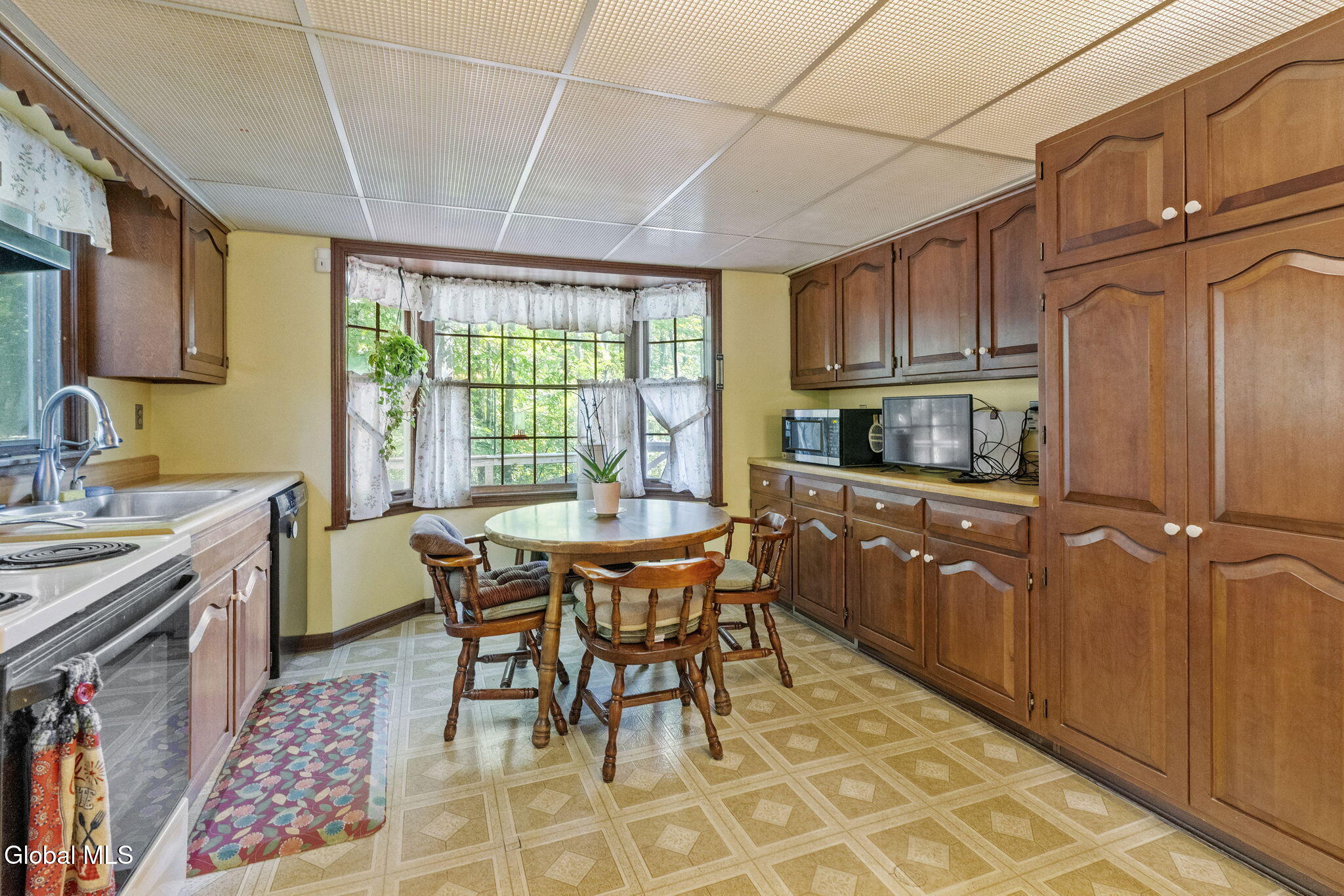 6575 Westfall Road Altamont, NY 12009 - Photo 15 of 53 58-web-or-mls-6575-westfall-rd