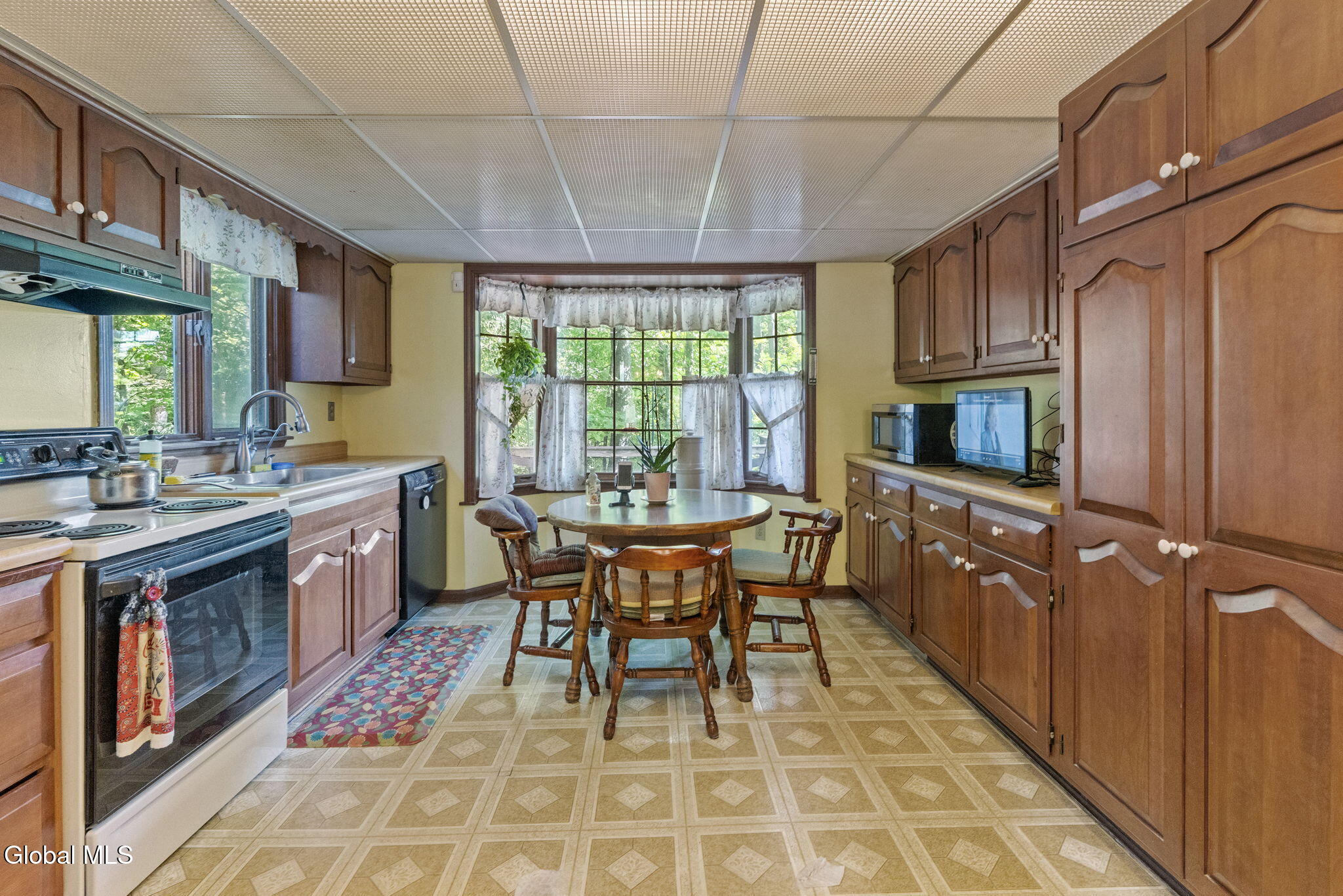 6575 Westfall Road Altamont, NY 12009 - Photo 16 of 53 57-web-or-mls-6575-westfall-rd