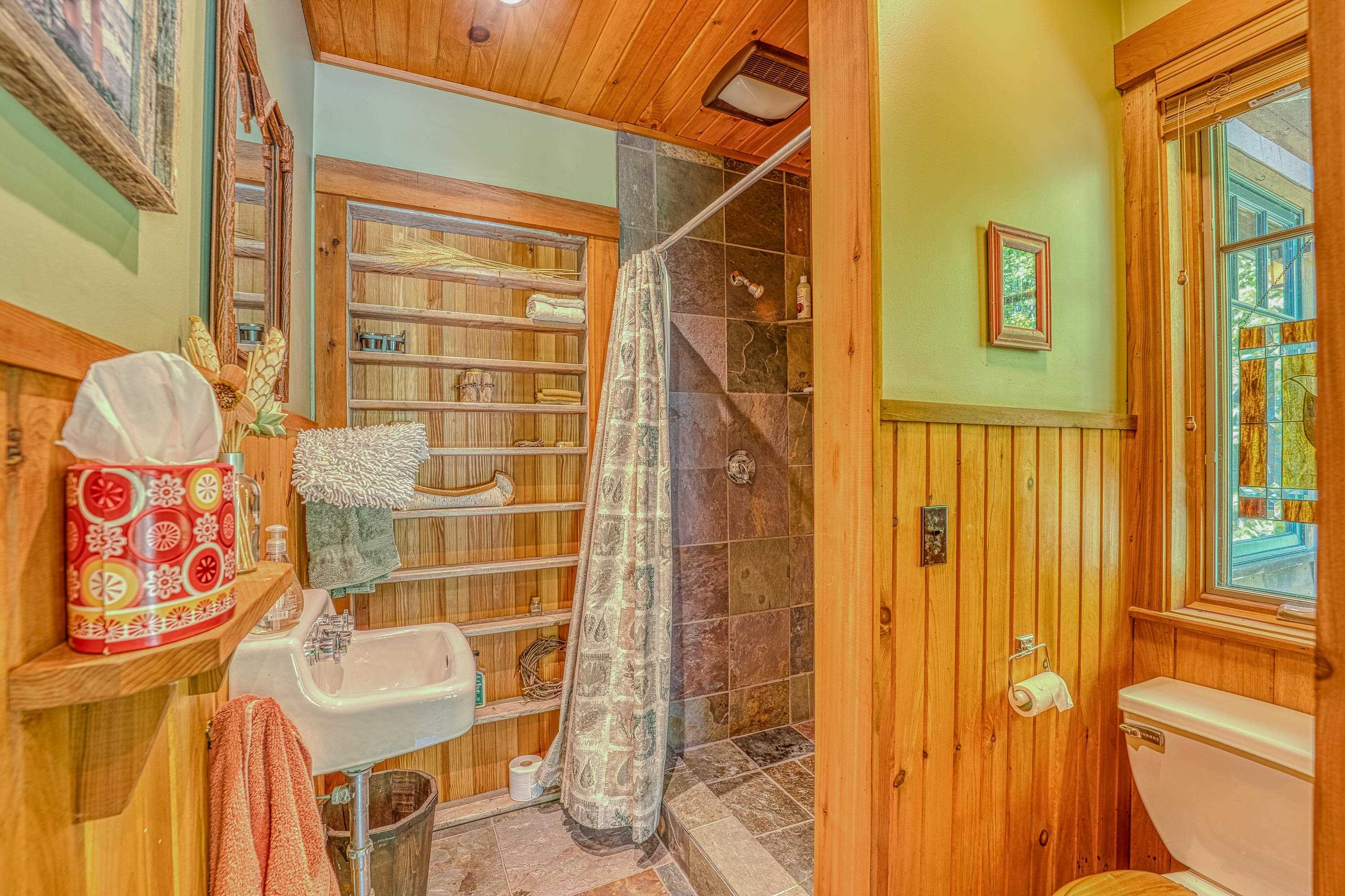 398 Plains Road Lisbon, NH 03585 - Photo 19 of 34